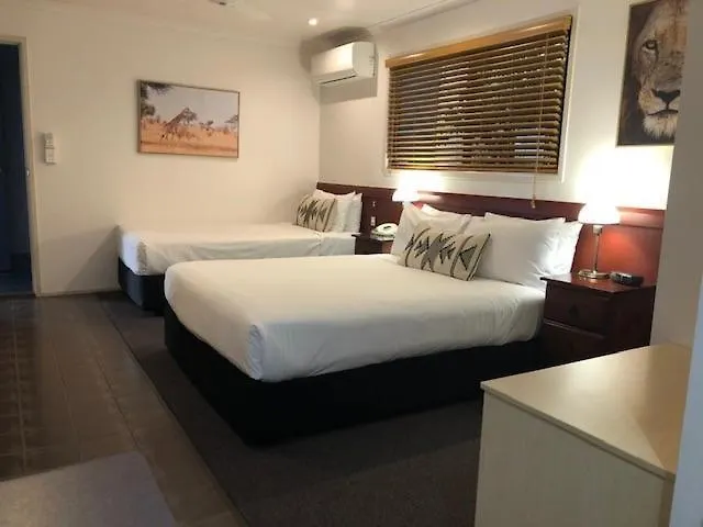Central Studio Accommodation Gladstone 4*,