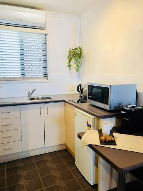 Motel Central Studio Accommodation Gladstone