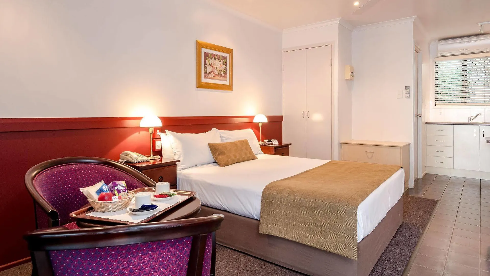 Central Studio Accommodation Gladstone