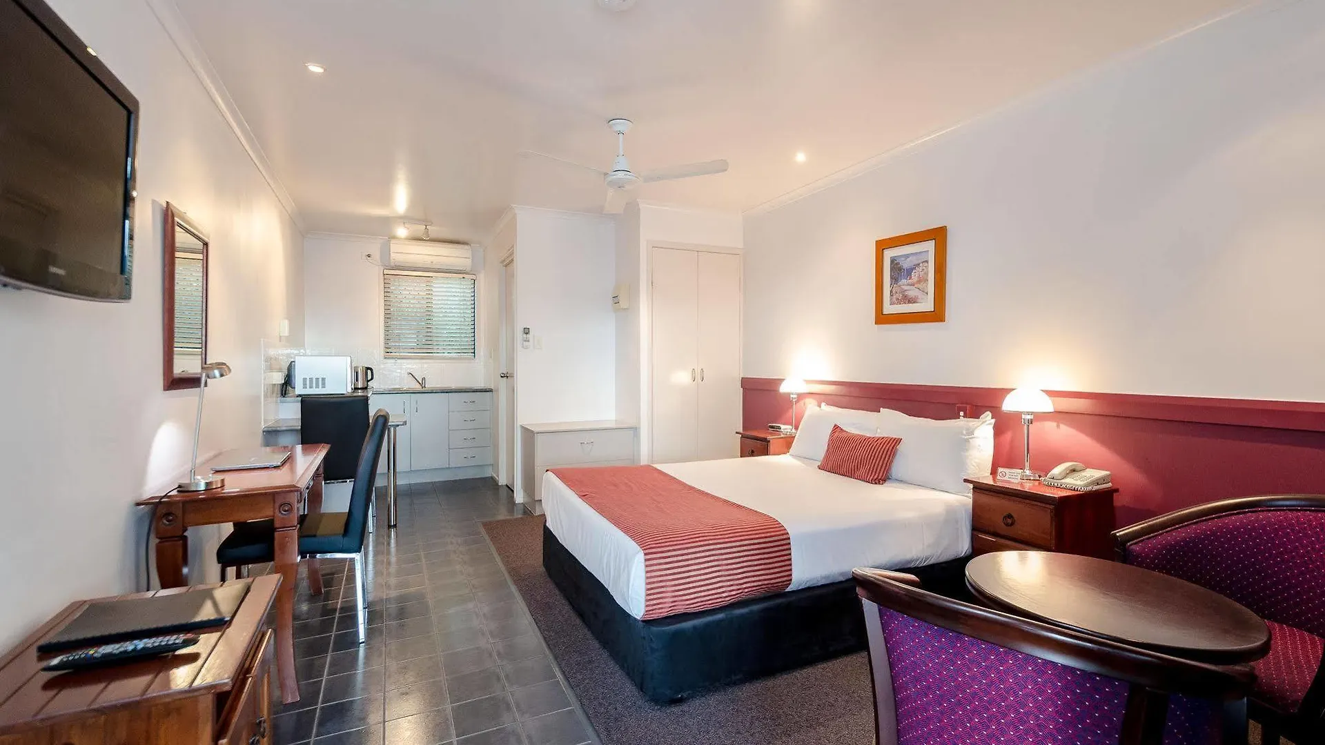 Motel Central Studio Accommodation Gladstone